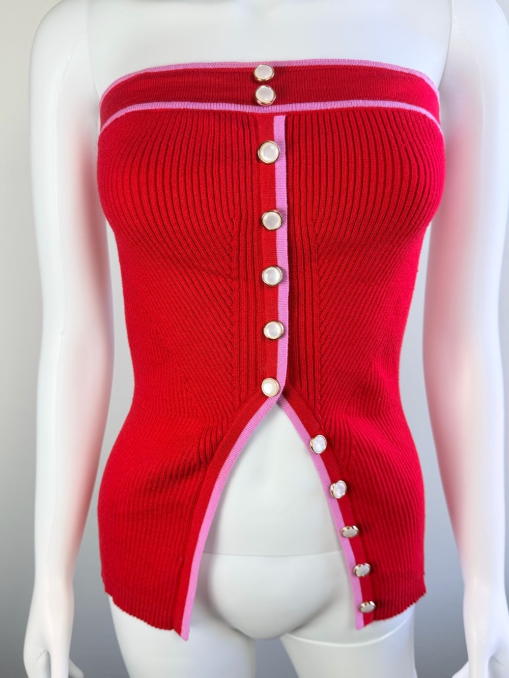 RICH & FAMOUS Red and Pink Strapless Ribbed Knit Top Button Slit Y2K Size Medium